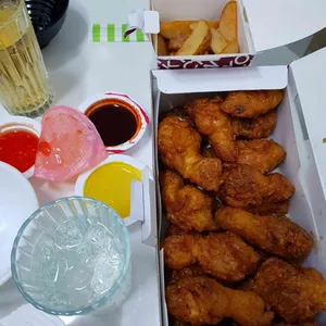 교촌치킨 증산점 사진