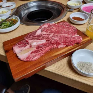 육영토종한우 사진