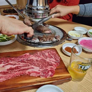 육영토종한우 사진