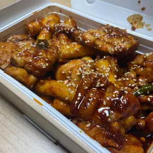 지코바치킨 사진