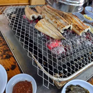 금강호민물장어 사진