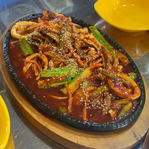 뒤집어봤자전이여 사진