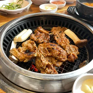솔가숯불갈비 사진