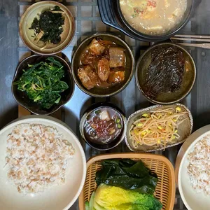 산에는꽃이피네 사진