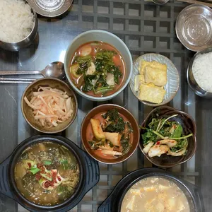 산에는꽃이피네 사진