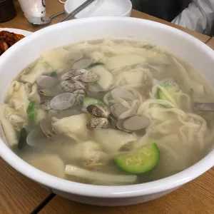 세수대야냉면 칼국수 사진