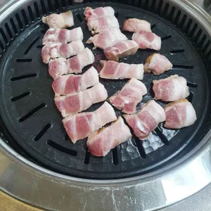 뚱돼지주먹구이 사진