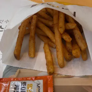 맘스터치 사진