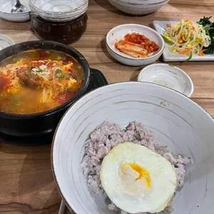 두막숨두부 사진