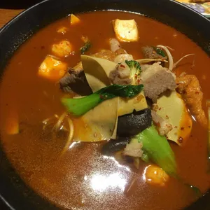 친니 사진
