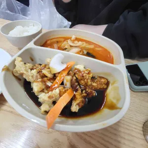 을지반점 사진