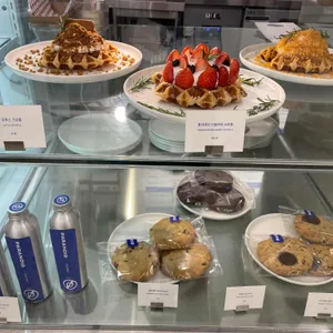 파라노이드 리뷰 사진