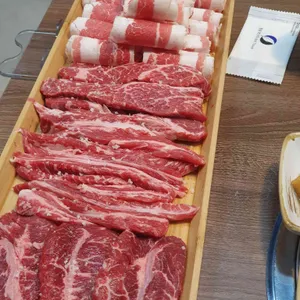 꽃담우정육식당 사진