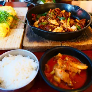 고니식탁 사진