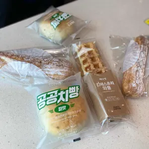 빽다방 베이커리 사진