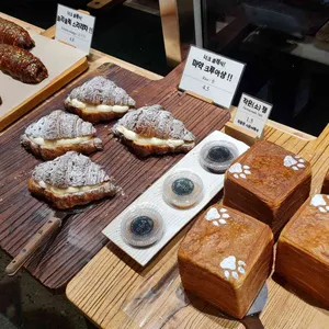 964커피&너만보여크루아상 리뷰 사진