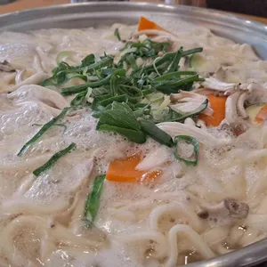 유가네칼국수 사진