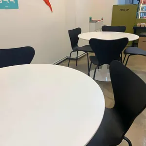 칠리셔스 리뷰 사진