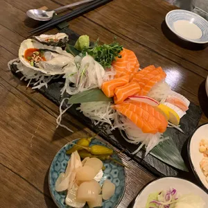 이쁜연어 사진