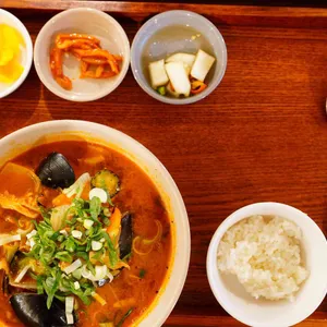 동향 사진