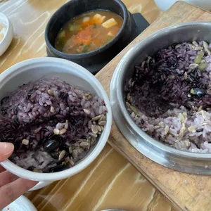 옛날영양돌솥쌈밥 사진