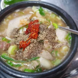 버드나무순대국 사진