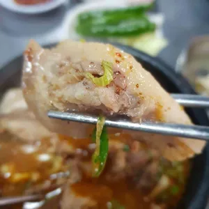 버드나무순대국 사진