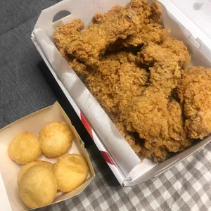 BBQ치킨 사진