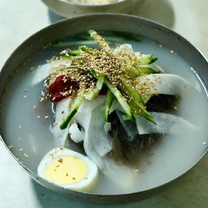 송월냉면 사진