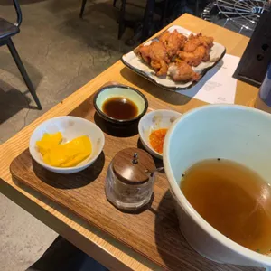 멘야미코 사진