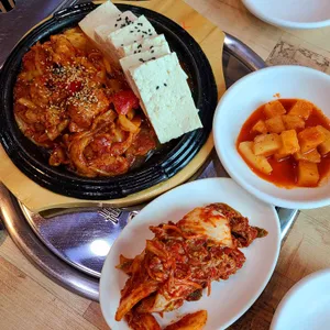 칠색초칼국수 사진