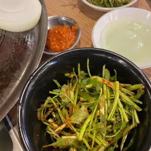 한방복돼지 사진