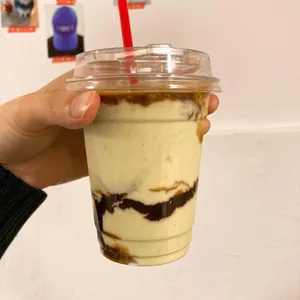 멜로우 사진