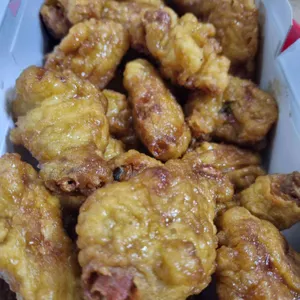 교촌 치킨  사진