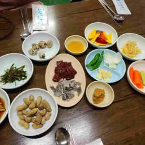 아지터 사진