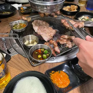 오빠네 대표 사진