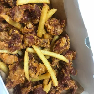 자담치킨 사진