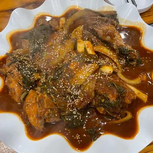 청해 감자탕 등뼈찜 사진