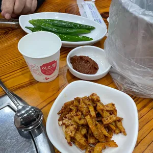 청해 감자탕 등뼈찜 사진