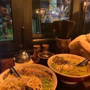 주오일심야라멘 사진