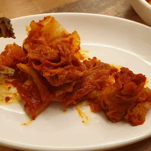 1984그수육집 칼국수 사진