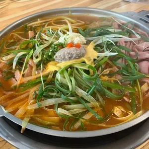 이태리부대찌개 사진