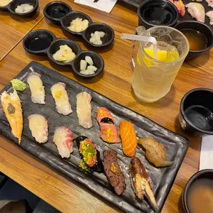 스시 꽃피다 사진