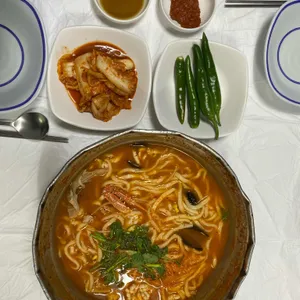 모리칼국수 사진