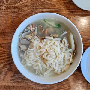 고향집손칼국수 사진