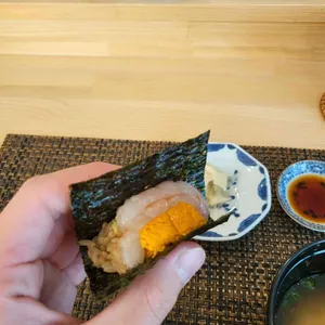 스시하쿠야 리뷰 사진