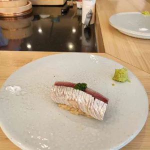 스시하쿠야 리뷰 사진