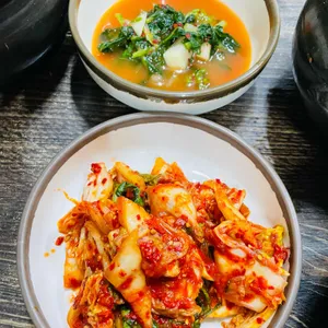 항아리엄마손팥해물칼국수 사진 2