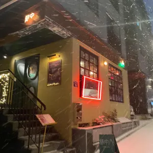 Kitchen& BAR 몽중인 리뷰 사진