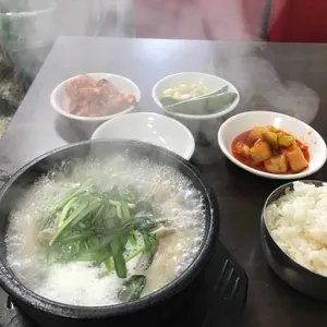 어메불 돼지국밥 사진